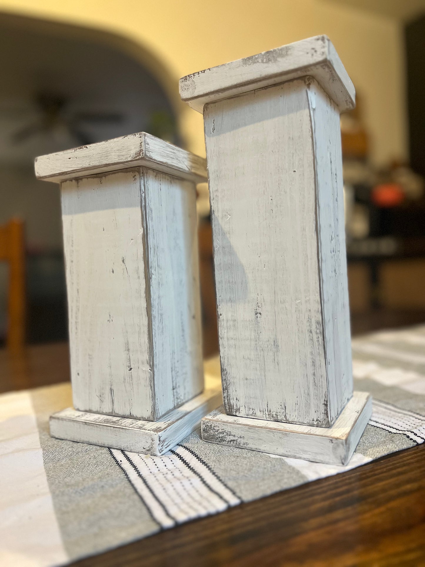 Rustic Candles Holder Set x2