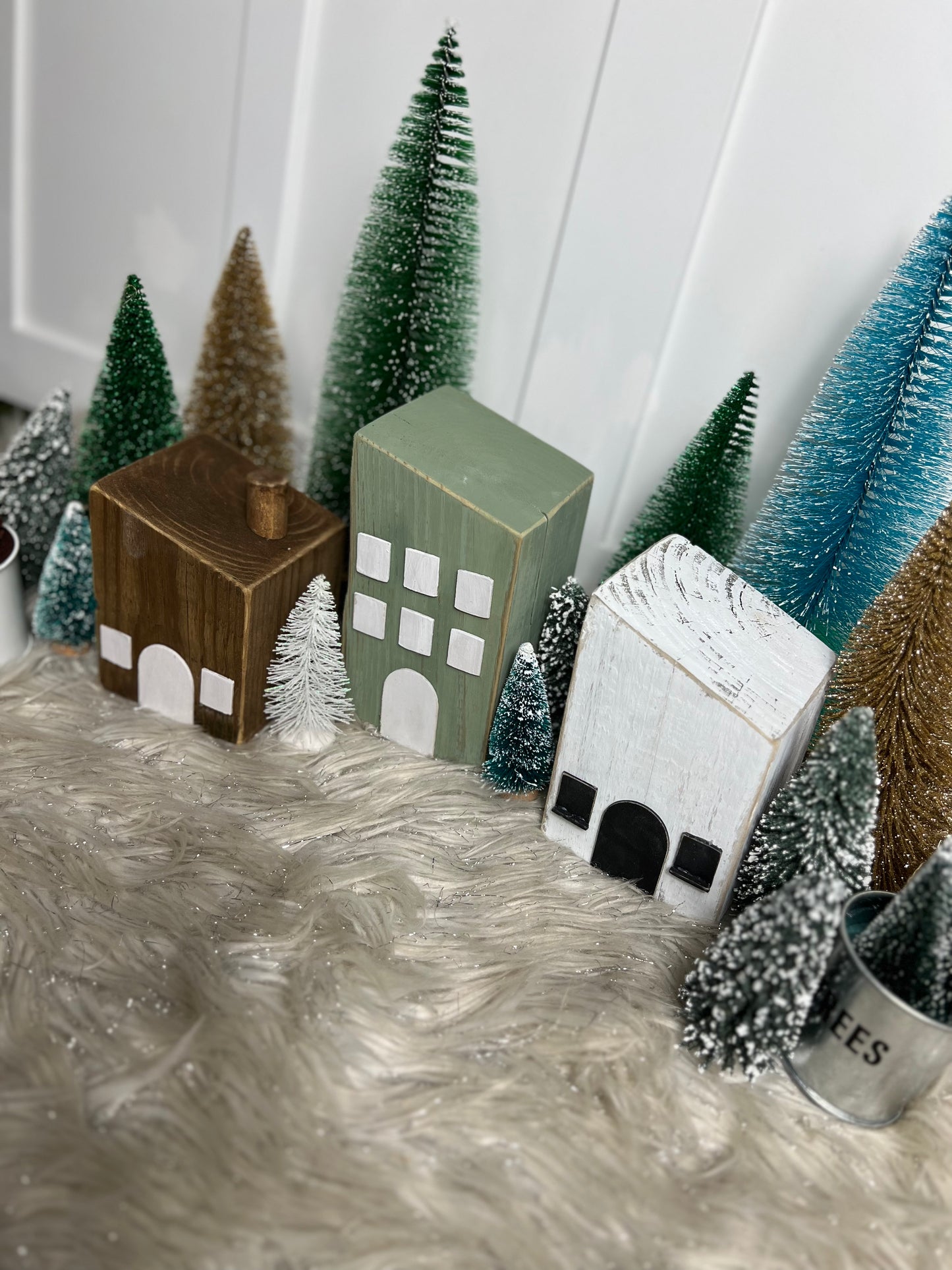 Christmas Rustic Wooden Houses Decor