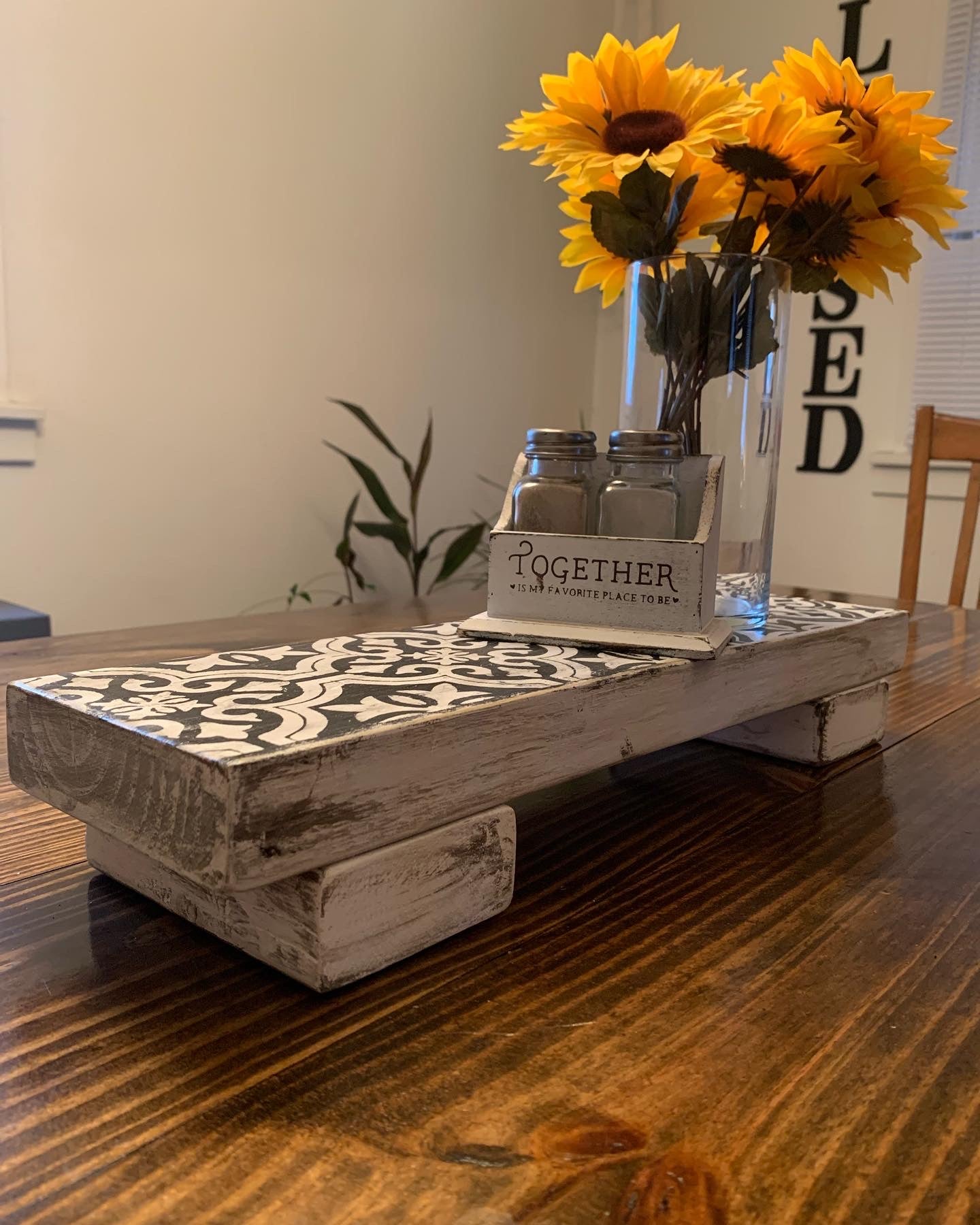 Farmhouse Centerpiece With Tile Pattern