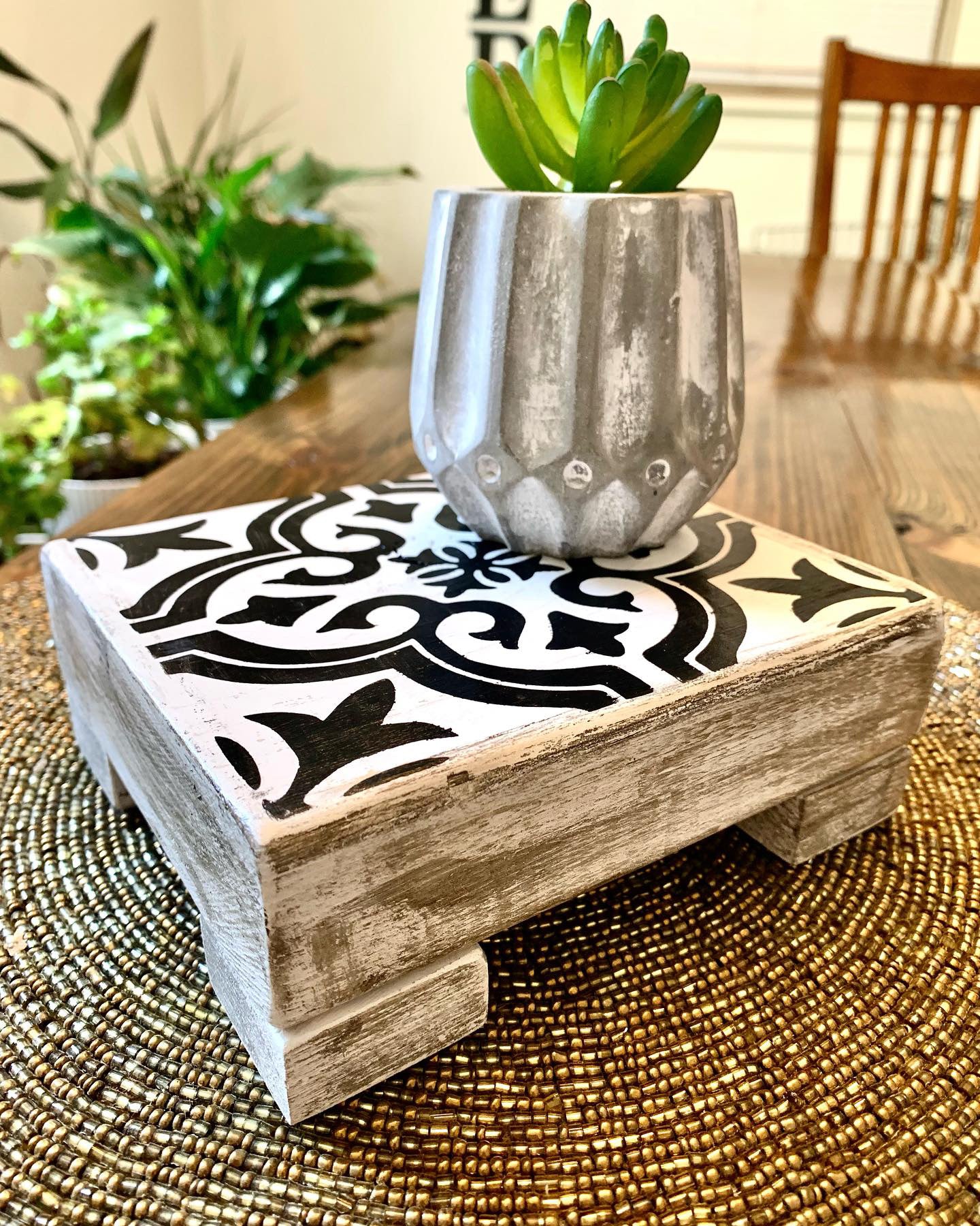 Wood Riser Home Decoration