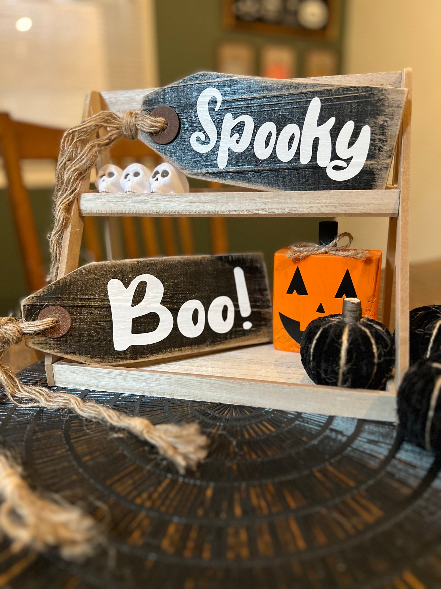 Rustic Halloween Tag