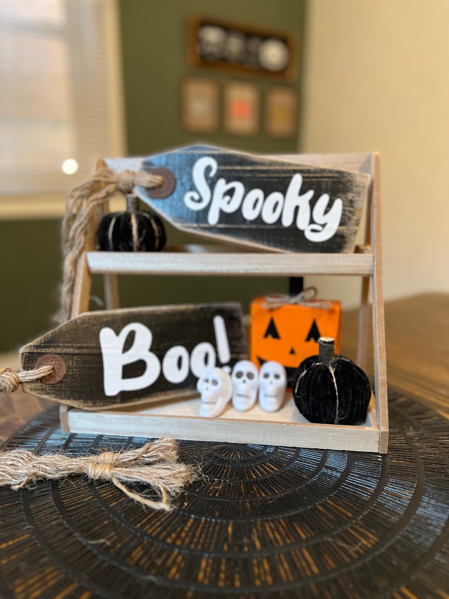 Rustic Halloween Tag