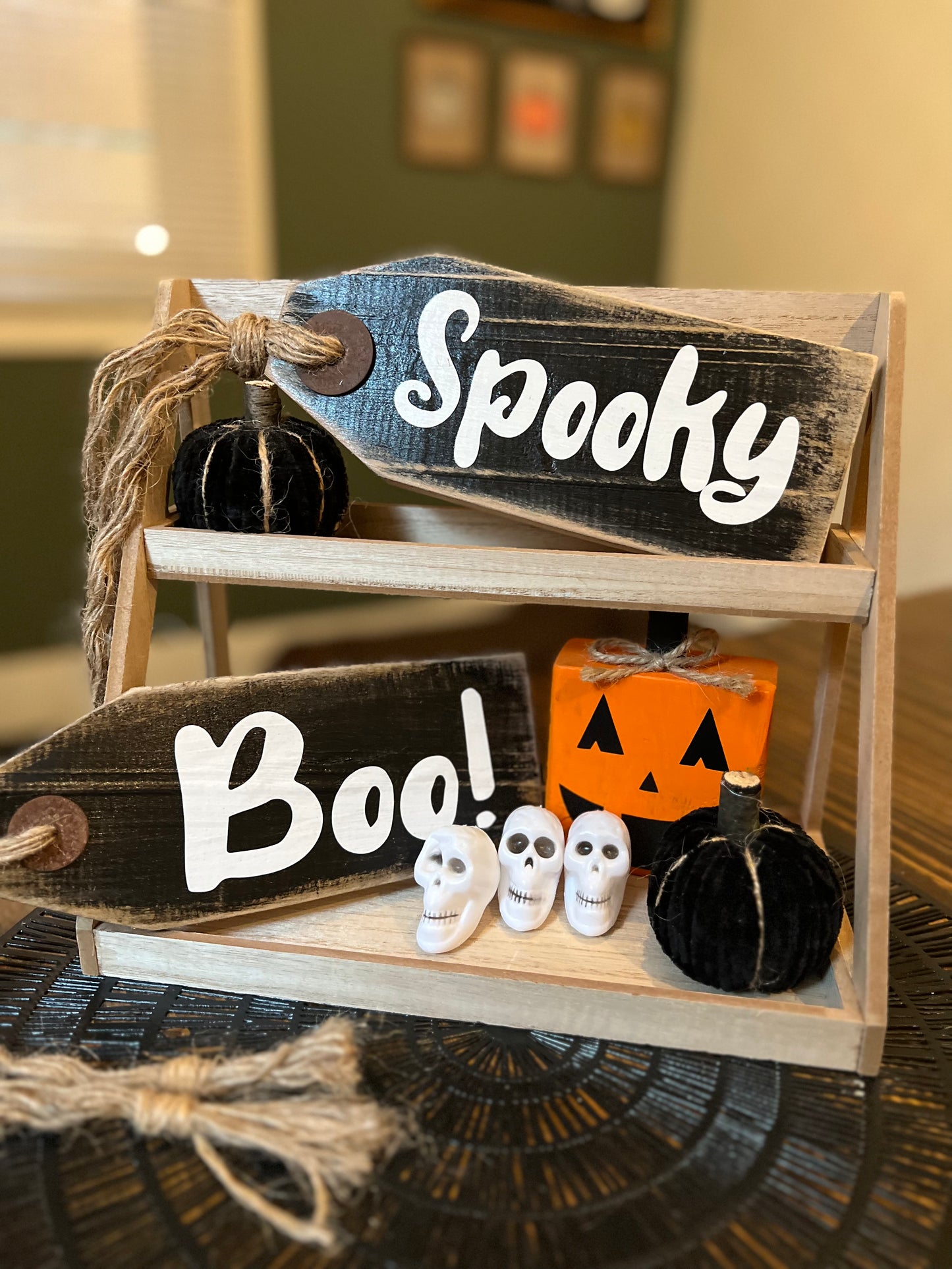 Rustic Halloween Tag